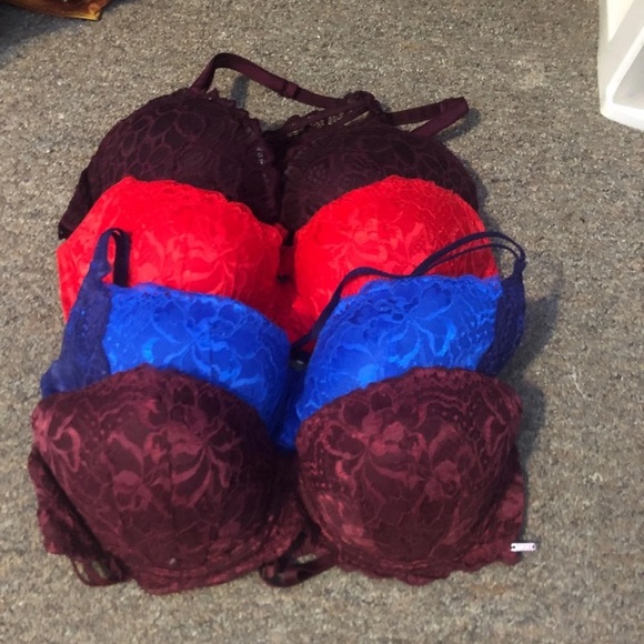 4 Victorias Secret Bras - Picture 1 of 4